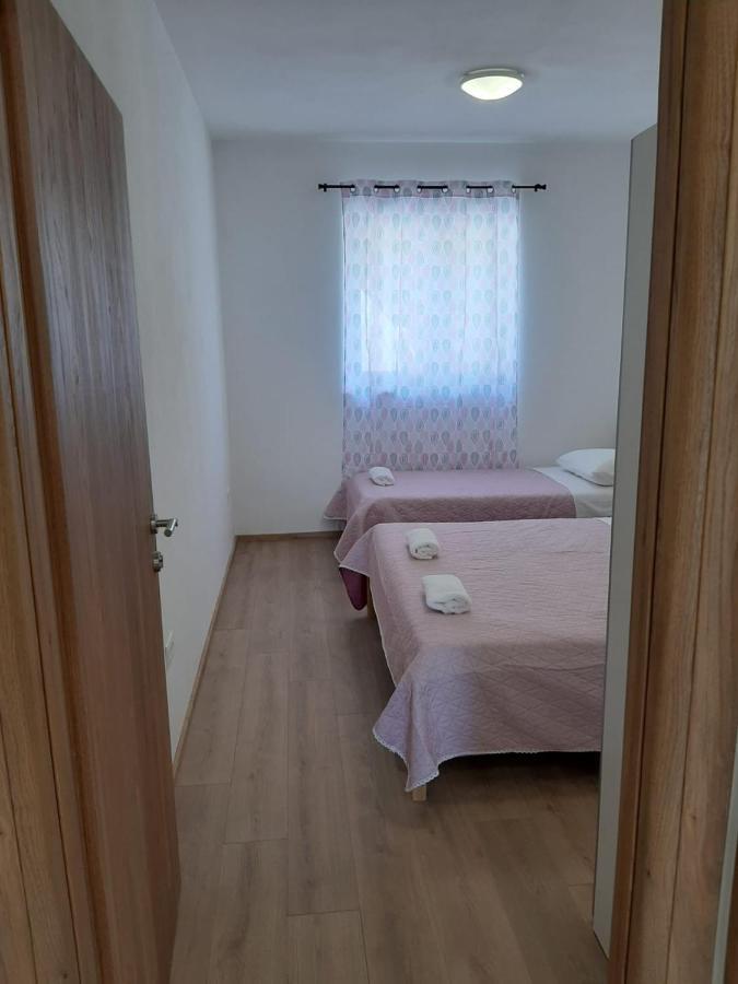 Apartmani Benjamin Bibinje Εξωτερικό φωτογραφία