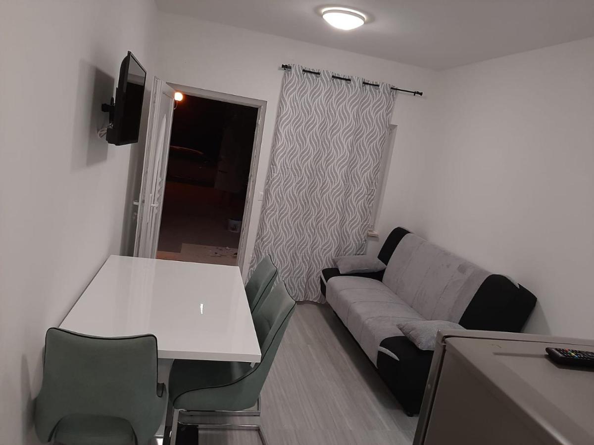 Apartmani Benjamin Bibinje Εξωτερικό φωτογραφία